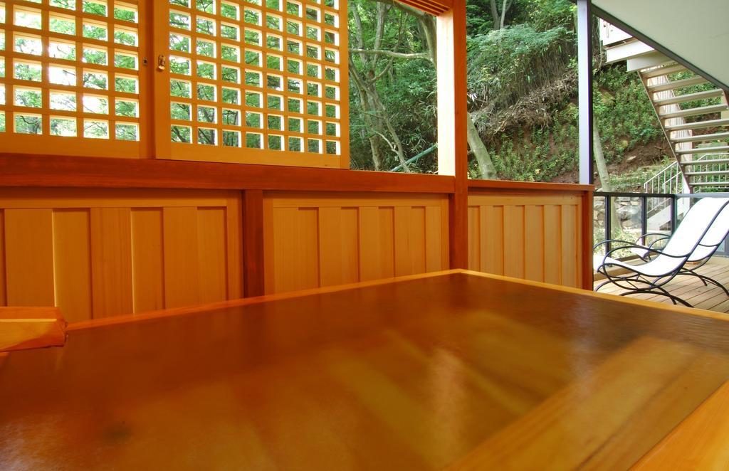 Отель Hakone Tokinoshizuku Номер фото A traditional Japanese onsen